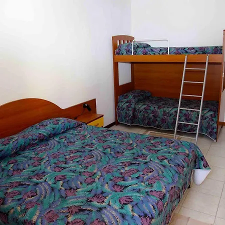 Aparthotel Pace Village *